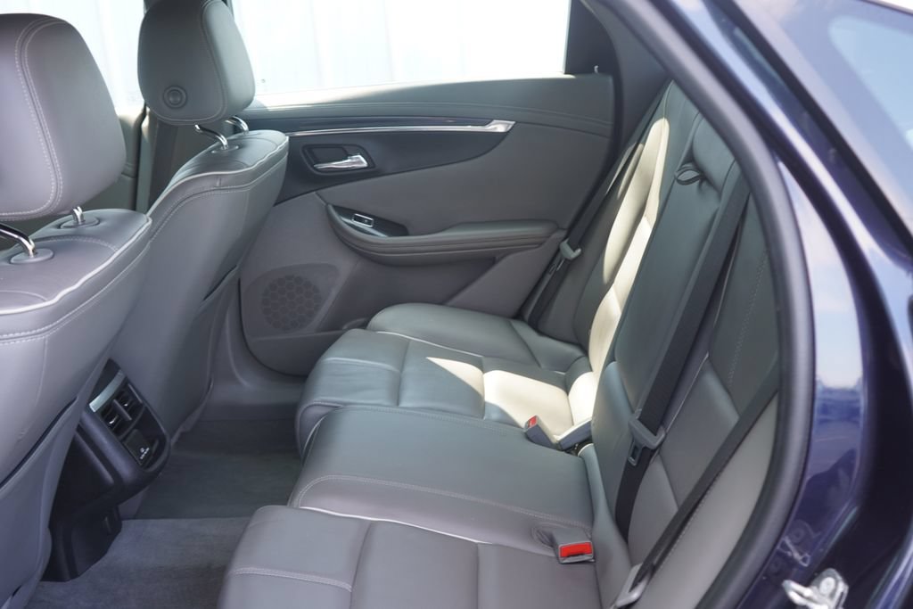Used 2018 Chevrolet Impala Premier FWD image 25
