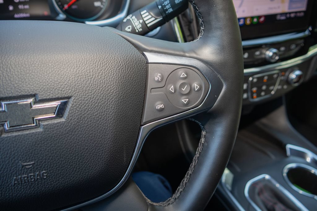 Used 2023 Chevrolet Traverse RS AWD/4WD image 26