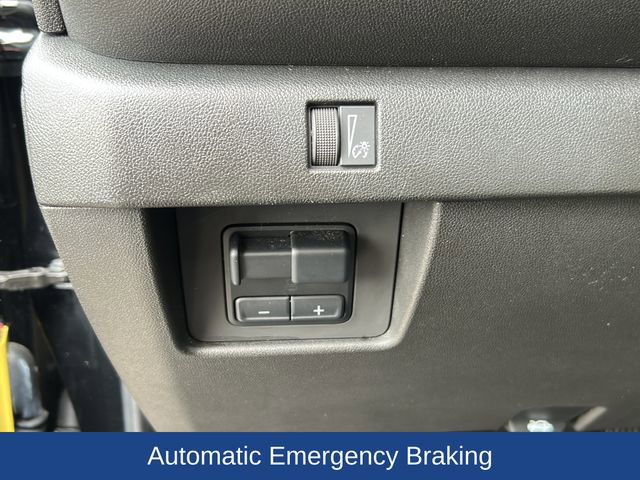 Used 2023 Chevrolet Colorado Trail Boss AWD/4WD image 13