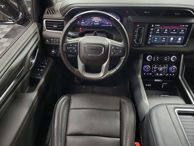 Used 2023 GMC Yukon Denali w/ Advanced Technology Package RWD image 18