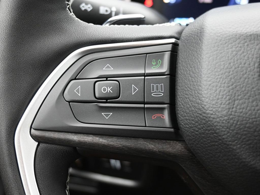 New 2025 Jeep Grand Cherokee Limited image 26