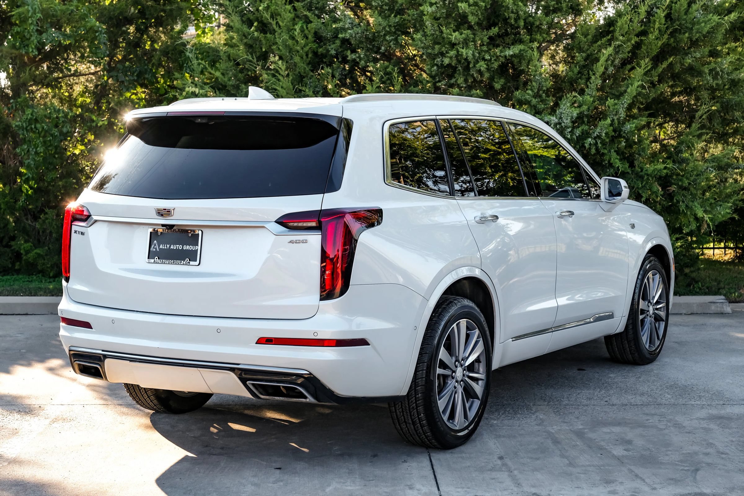 Used 2020 Cadillac XT6 Premium Luxury FWD image 8