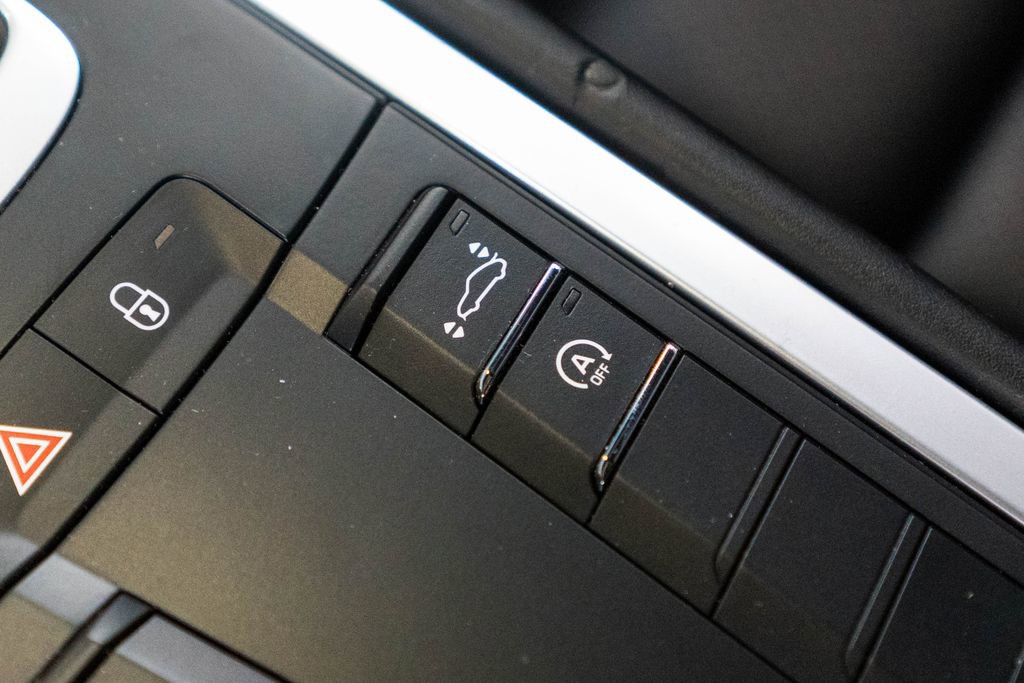 Certified 2018 Porsche 911 Turbo image 26