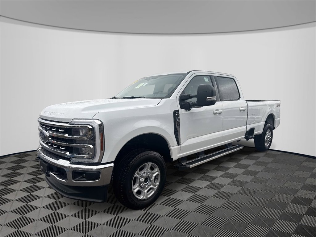 New 2026 Ford F350 XLT image 1