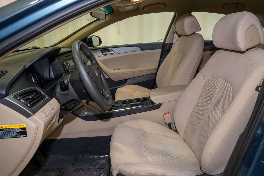 Used 2017 Hyundai Sonata SE image 9