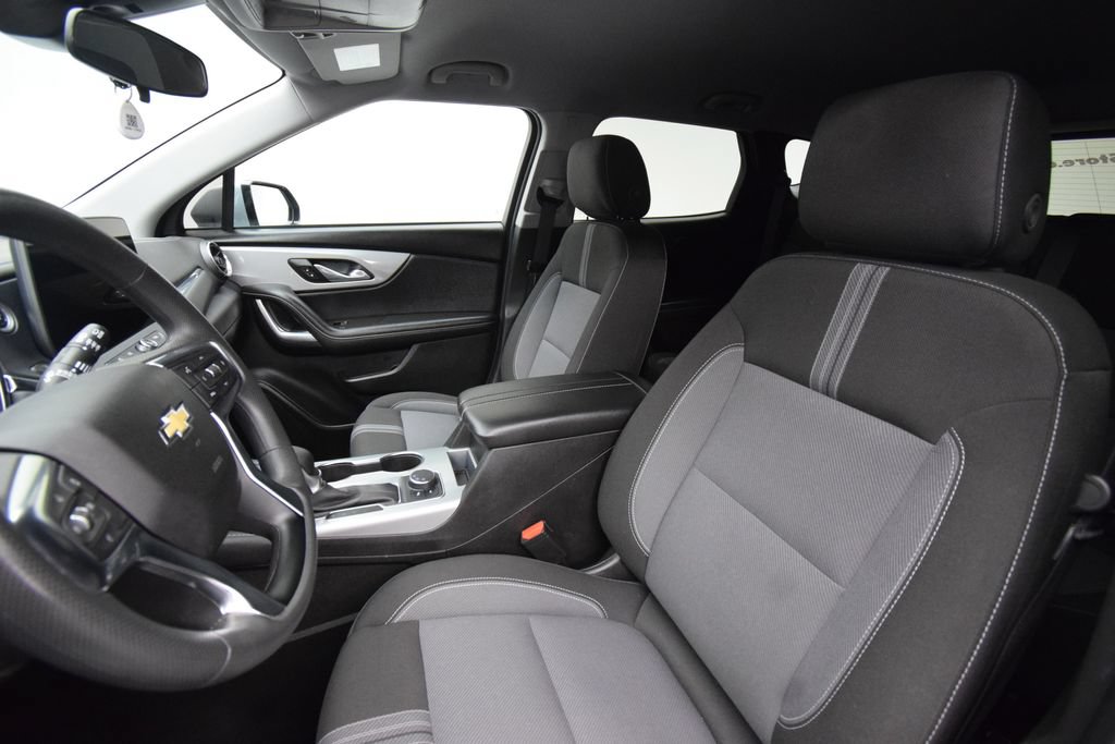 Used 2024 Chevrolet Blazer LT w/ Driver Confidence Package FWD image 19