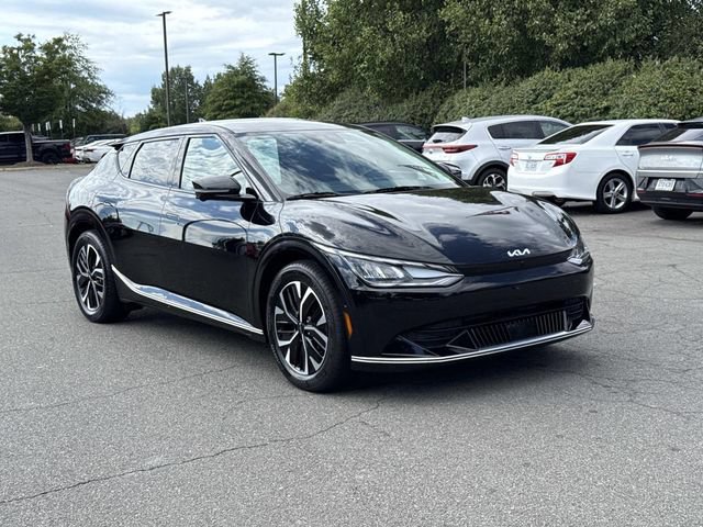 Used 2024 Kia EV6 Wind w/ Wind Technology Package AWD/4WD image 1