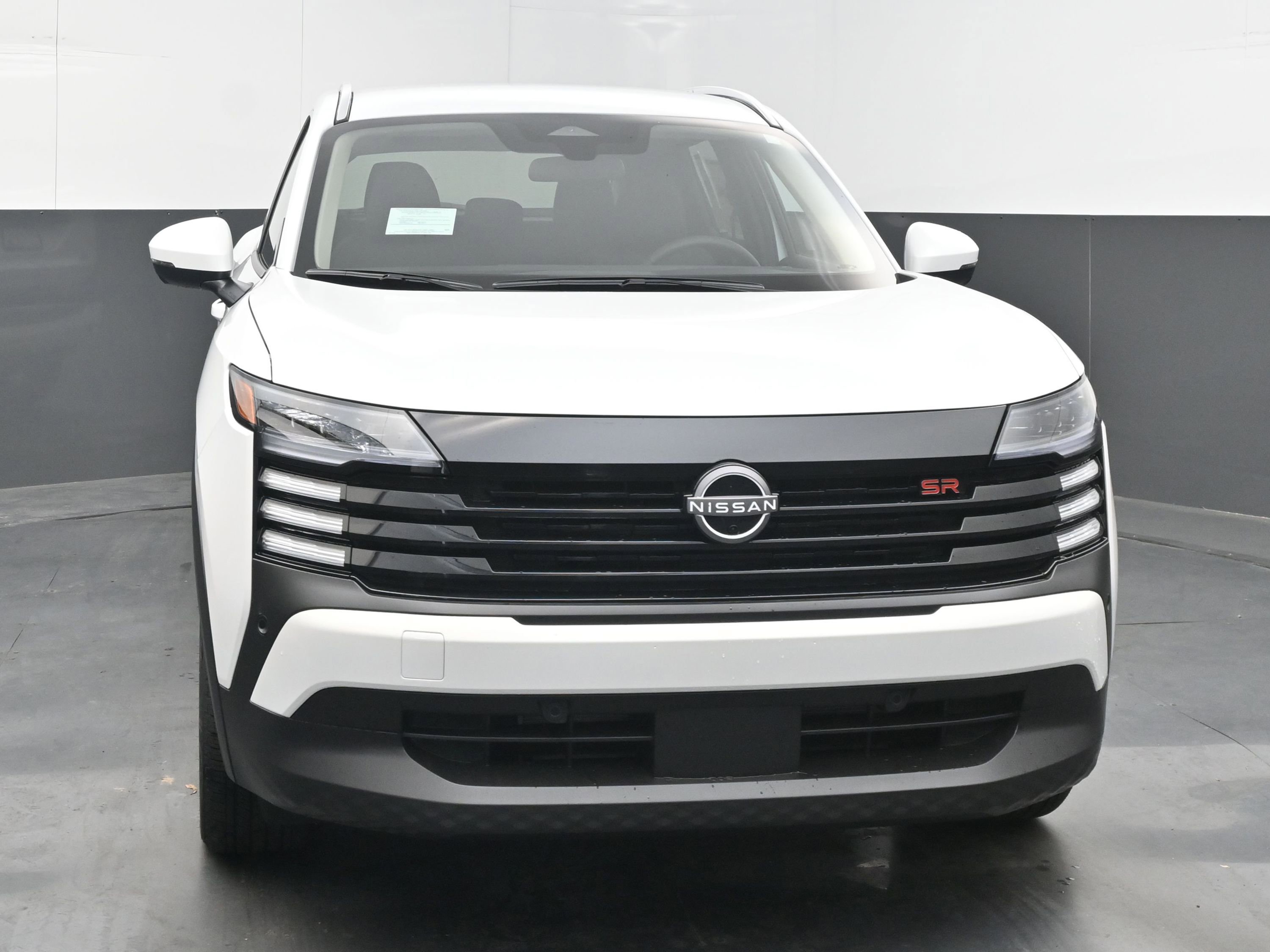 New 2025 Nissan Kicks SR image 2