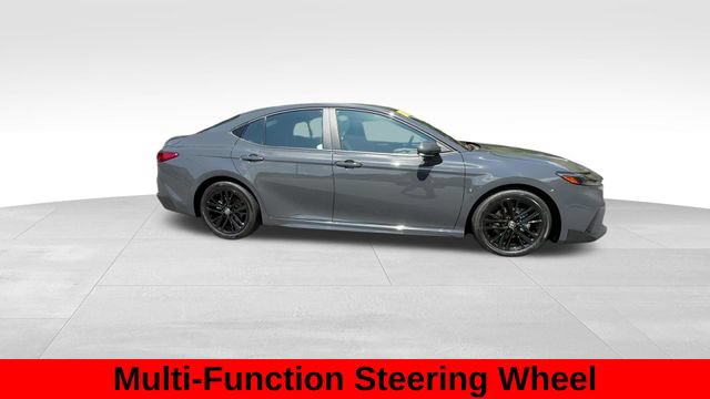 Used 2026 Toyota Camry SE FWD image 8