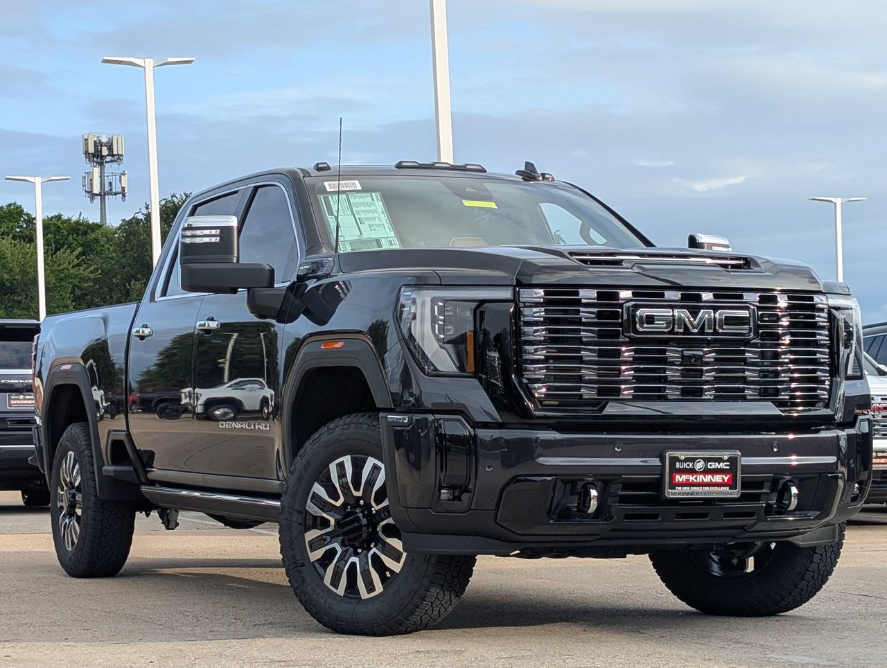 New 2026 GMC Sierra 2500 Denali Ultimate AWD/4WD image 2