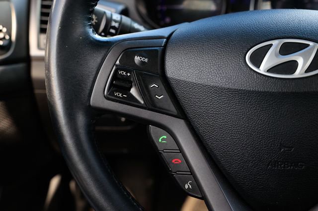 Used 2014 Hyundai Veloster Turbo image 26