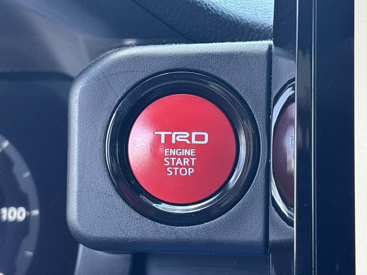 Used 2024 Toyota Tacoma TRD Sport image 27