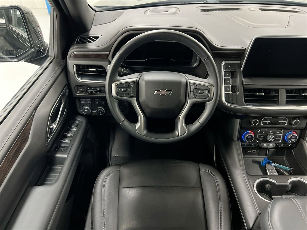 Used 2023 Chevrolet Tahoe Z71 w/ Luxury Package image 20