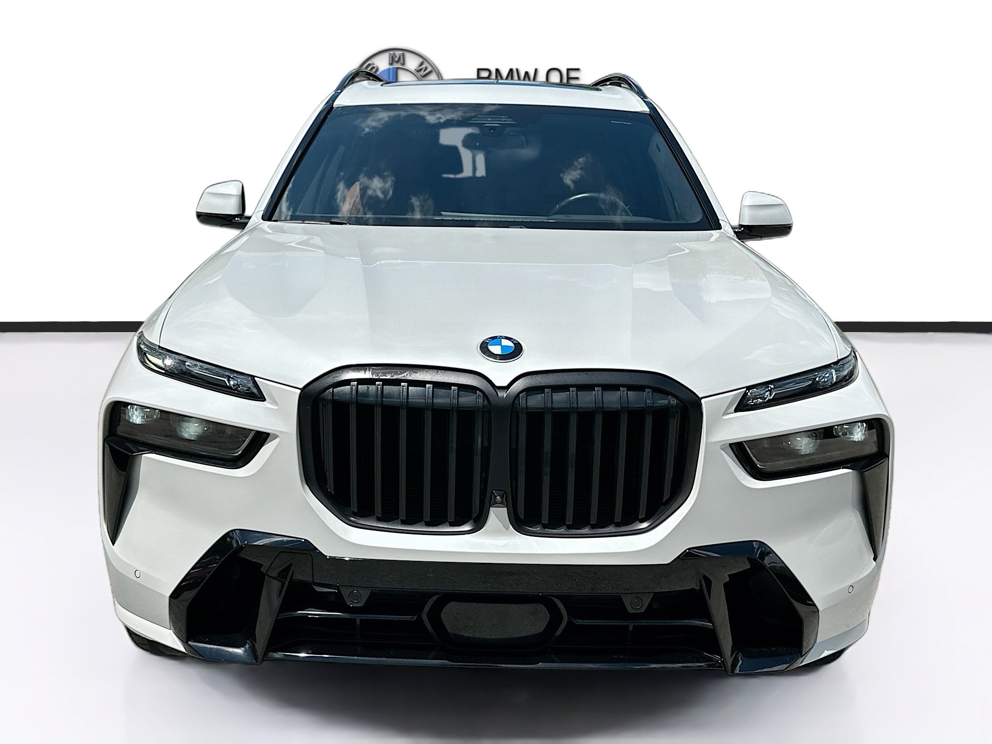 Certified 2024 BMW X7 xDrive40i w/ Executive Package image 2