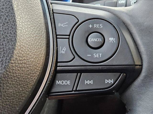 Used 2025 Toyota RAV4 XSE w/ Advanced Technology Package AWD/4WD image 24