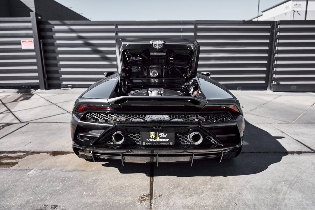 Used 2024 Lamborghini Huracan EVO AWD/4WD image 25