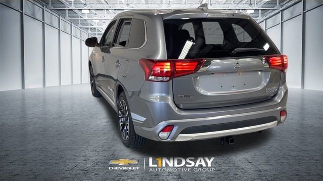 Used 2018 Mitsubishi Outlander SEL image 8