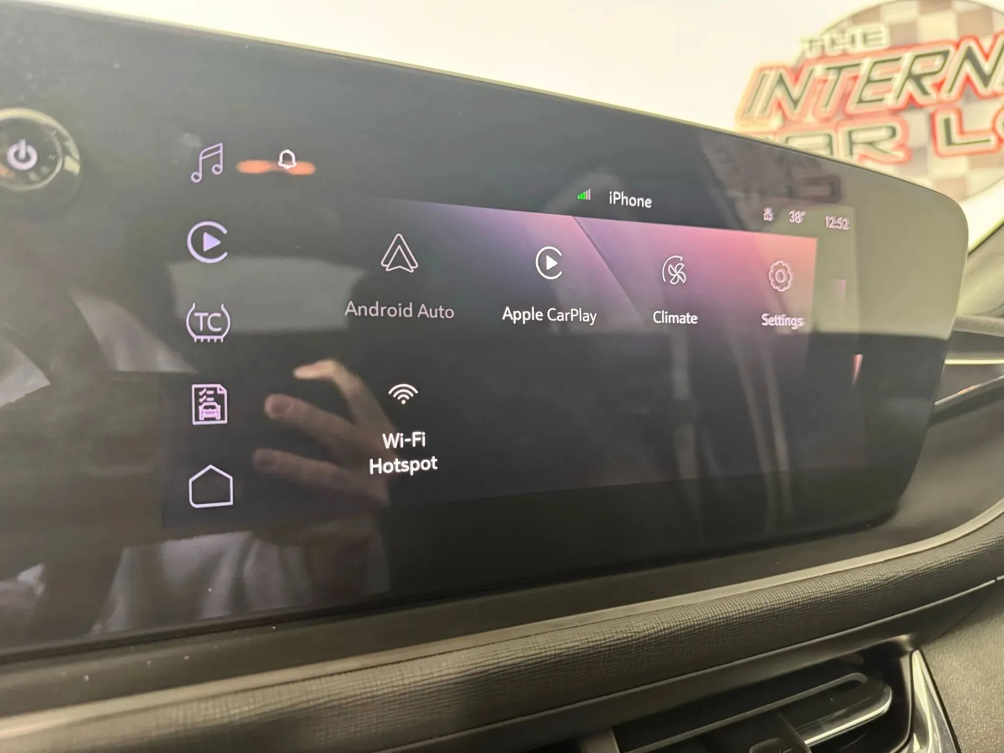 Used 2025 Buick Envista Preferred FWD image 20