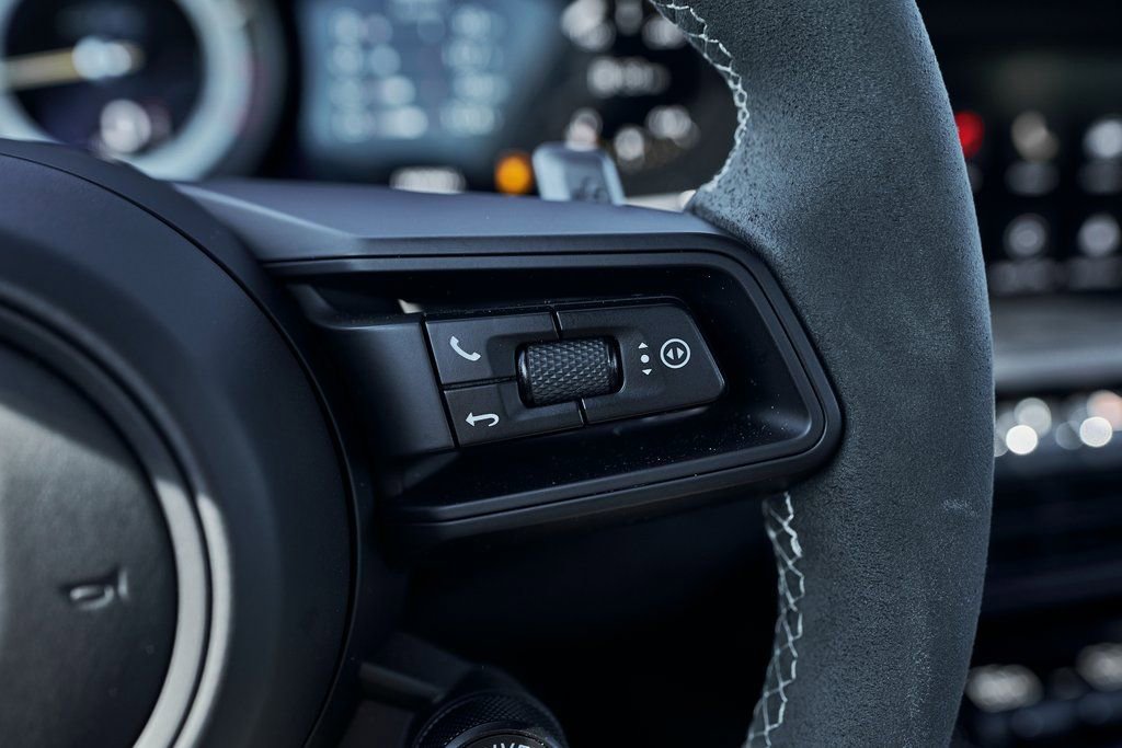 Used 2022 Porsche 911 GT3 image 44