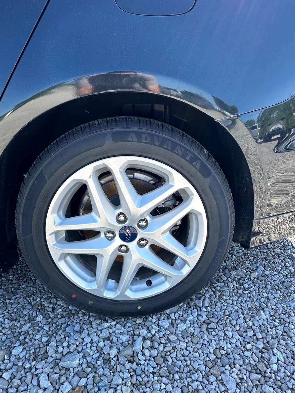 Used 2014 Ford Fusion SE w/ Equipment Group 202A FWD image 8