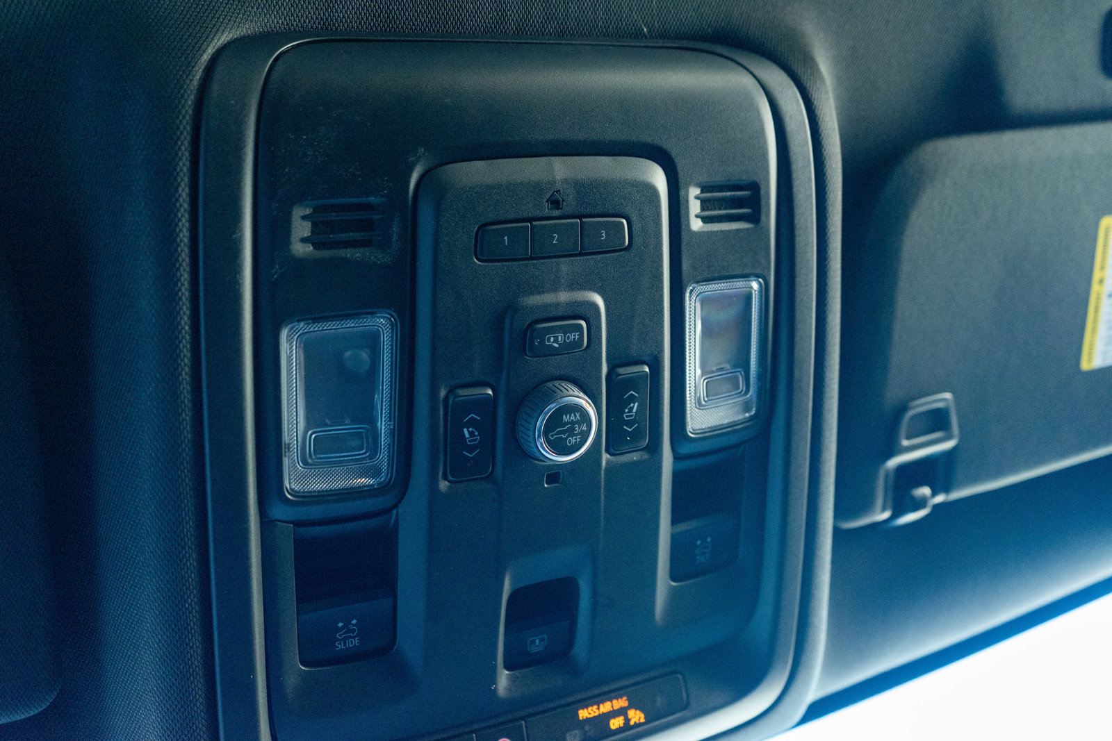 Used 2023 Chevrolet Suburban RST image 22