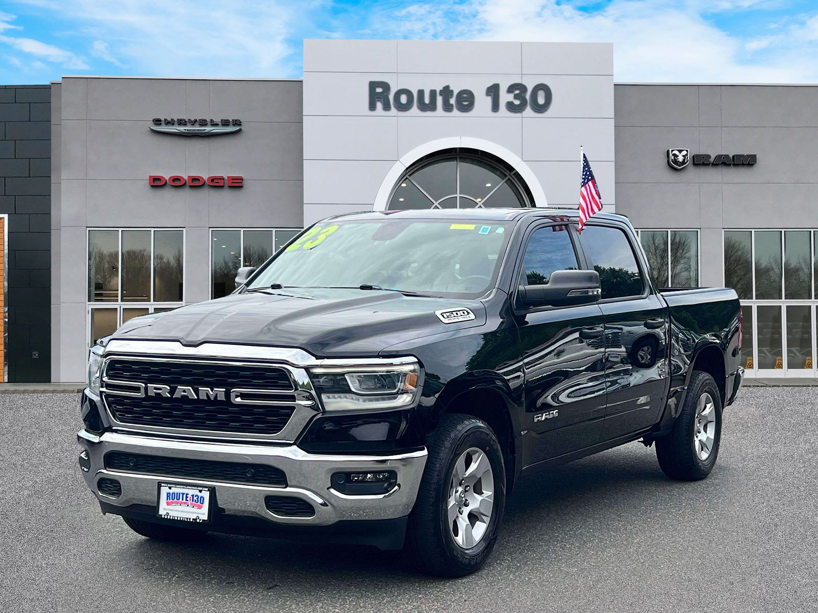 Used 2023 RAM 1500 Big Horn AWD/4WD image 2