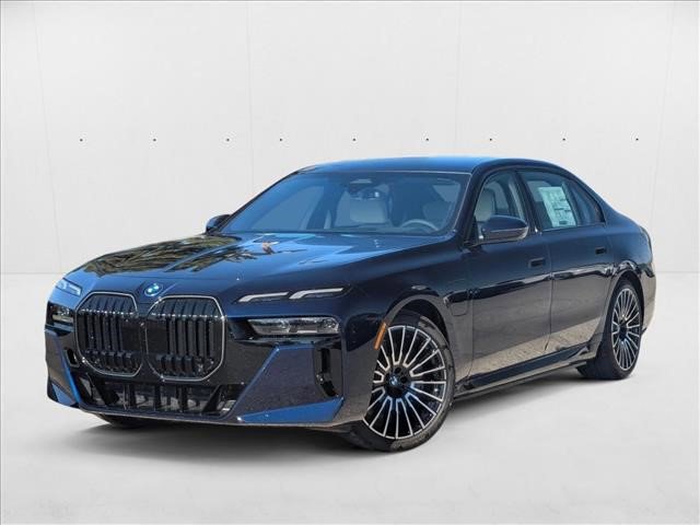 New 2026 BMW 750e xDrive w/ Premium Package