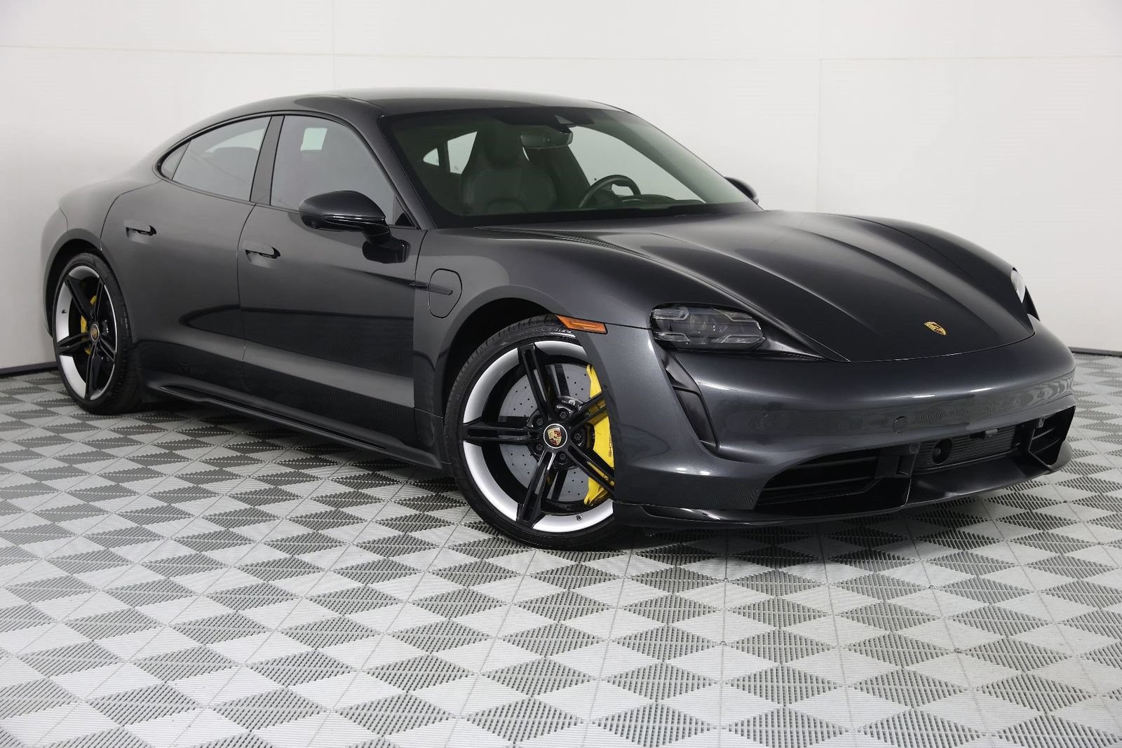 Certified 2020 Porsche Taycan Turbo S AWD/4WD image 9