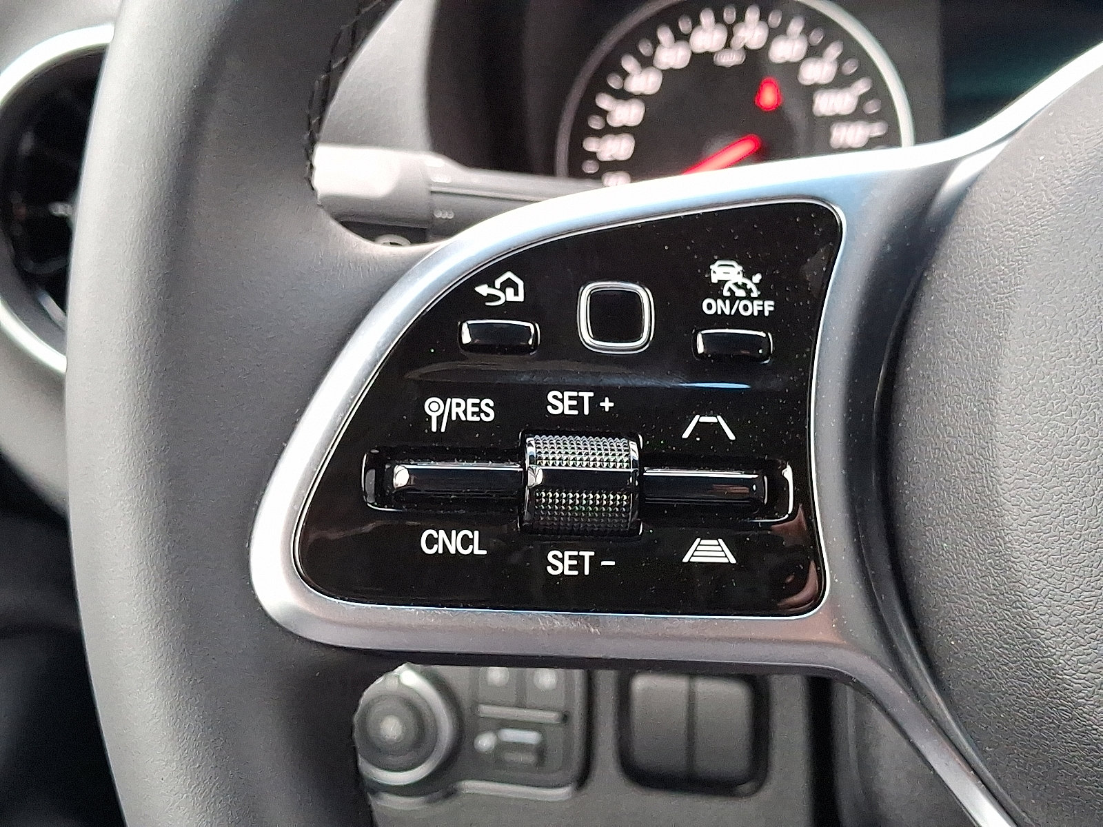 Used 2024 Mercedes-Benz Sprinter 144 Cargo image 26