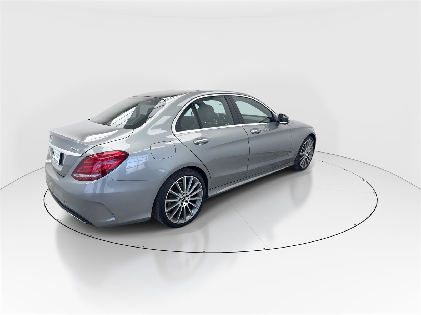 Used 2015 Mercedes-Benz C 400 4MATIC w/ Multimedia Package image 8
