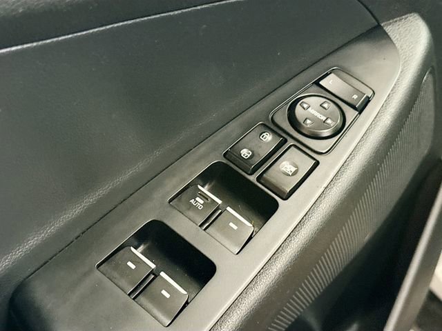 Used 2020 Hyundai Tucson Limited image 18