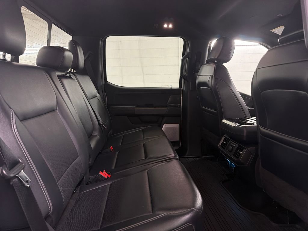 Used 2025 Ford F150 Lariat w/ Equipment Group 502A High image 29