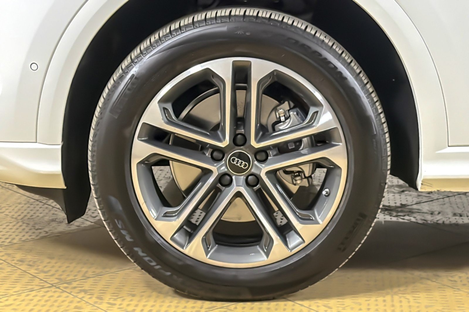 Used 2026 Audi Q5 Premium AWD/4WD image 24
