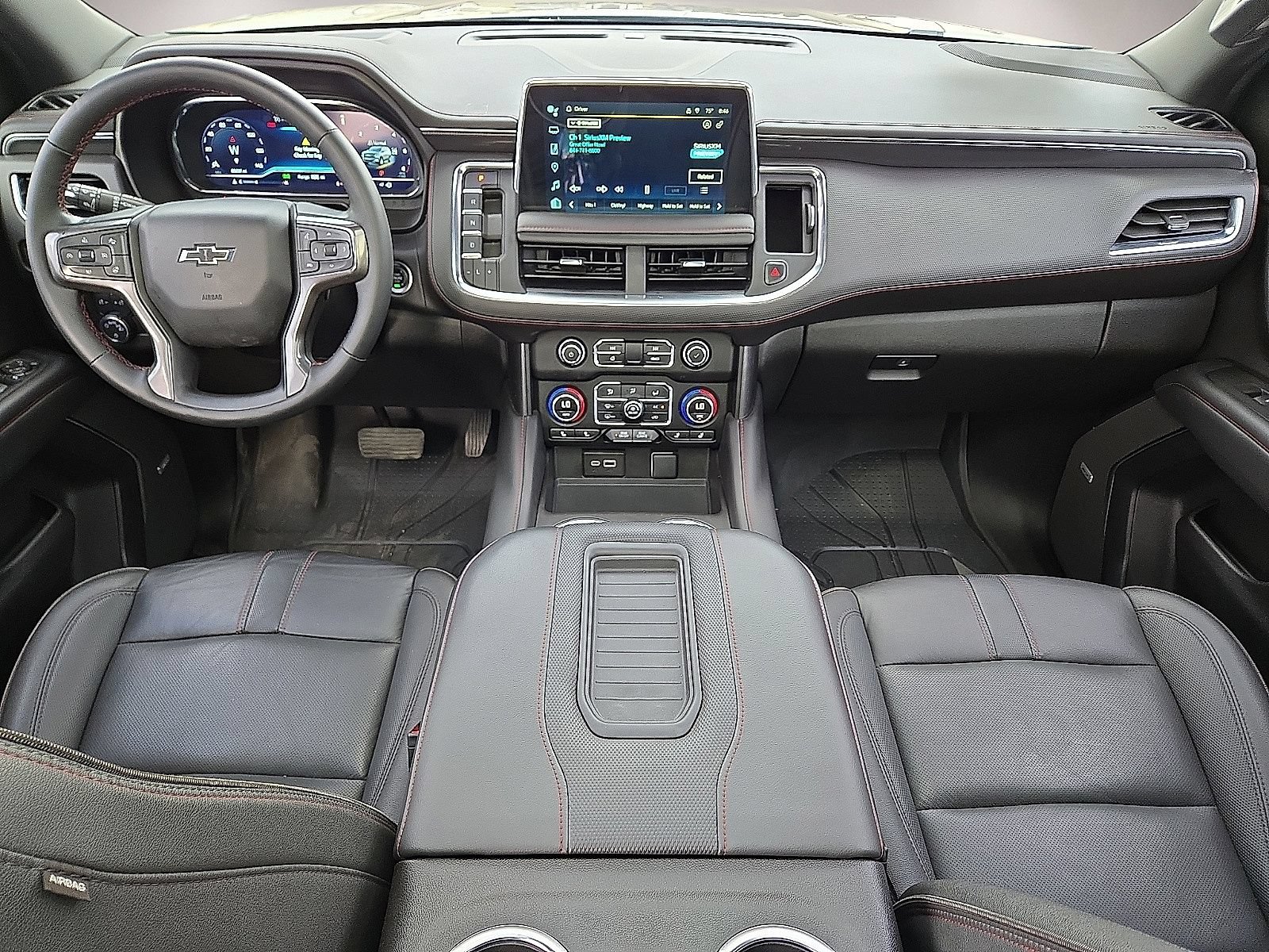 Used 2024 Chevrolet Suburban RST w/ Luxury Package AWD/4WD image 18