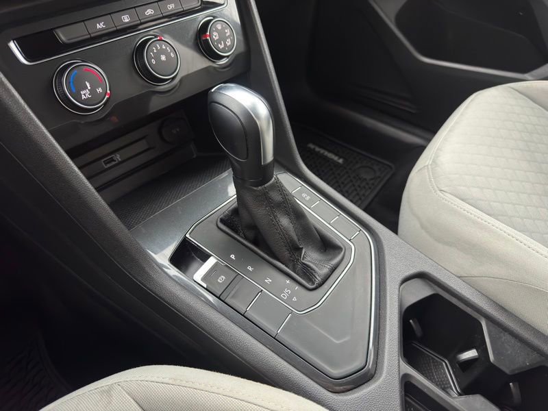 Used 2019 Volkswagen Tiguan S w/ Driver Assistance Package image 21