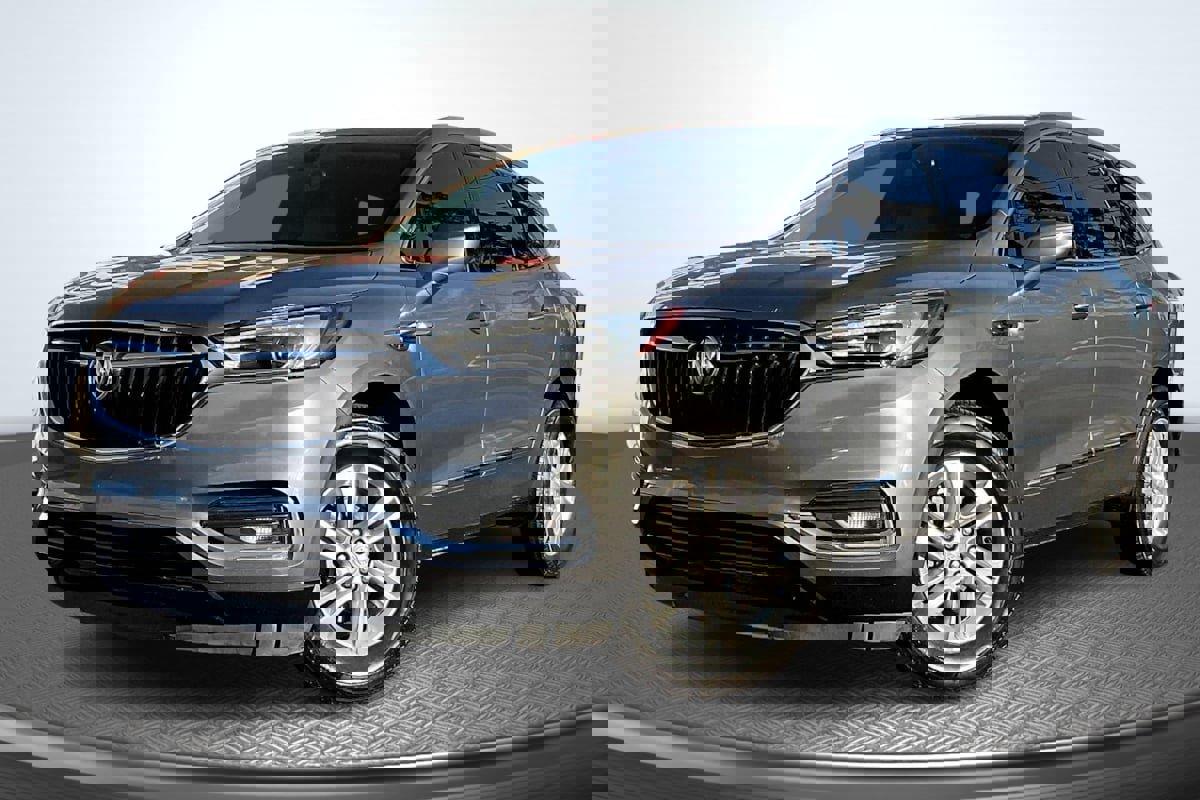 Used 2019 Buick Enclave Essence image 12