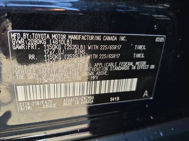 Certified 2025 Toyota RAV4 XLE FWD image 24