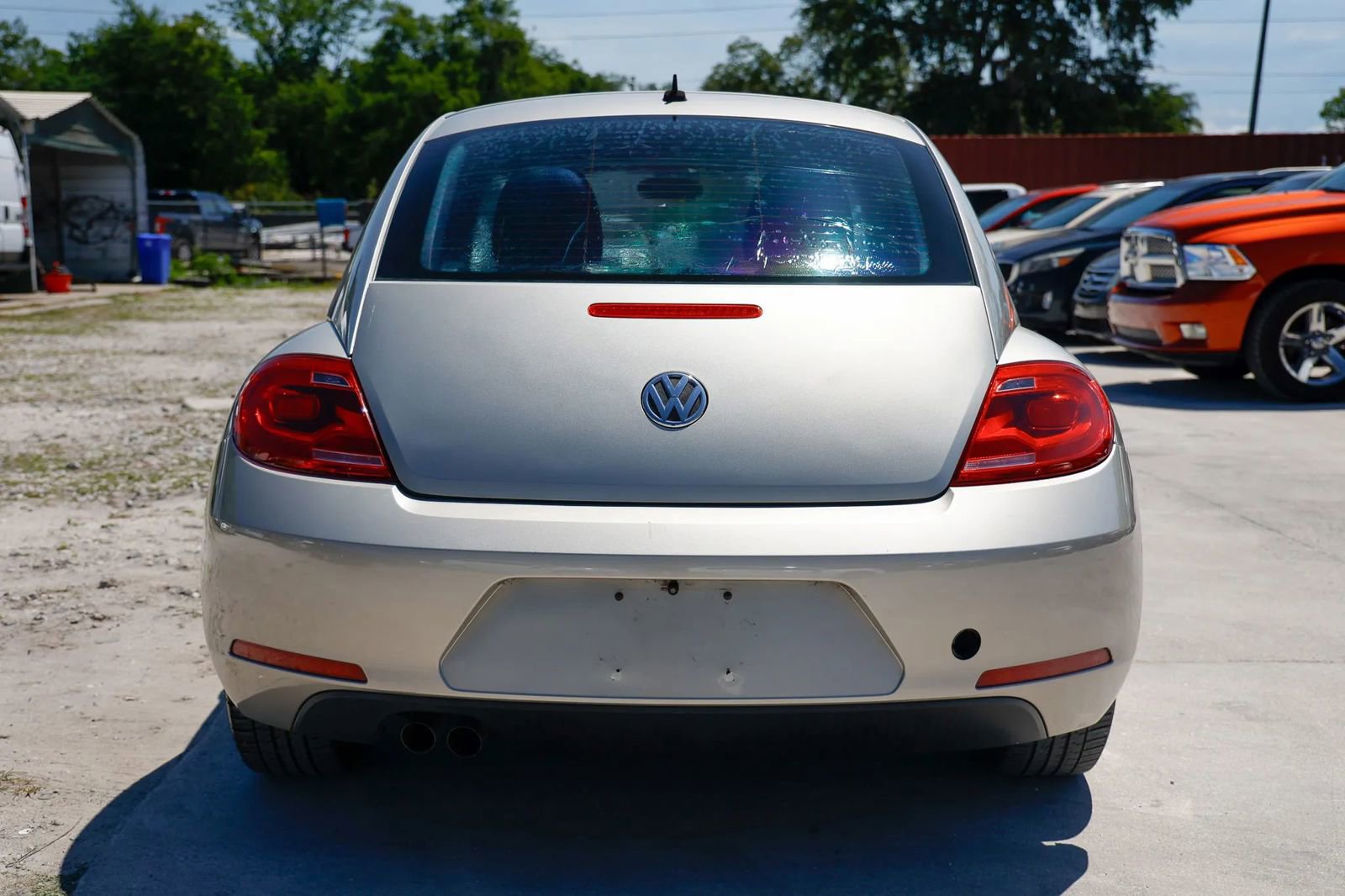 Used 2012 Volkswagen Beetle 2.5 image 5