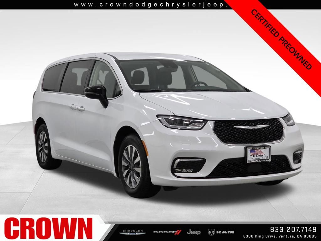 Certified 2024 Chrysler Pacifica Select