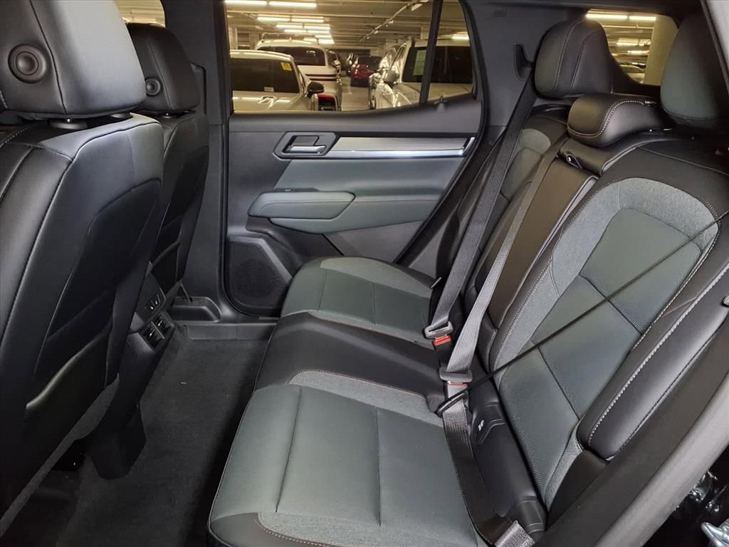 Used 2026 GMC Terrain AT4 w/ Convenience Package III AWD/4WD image 13