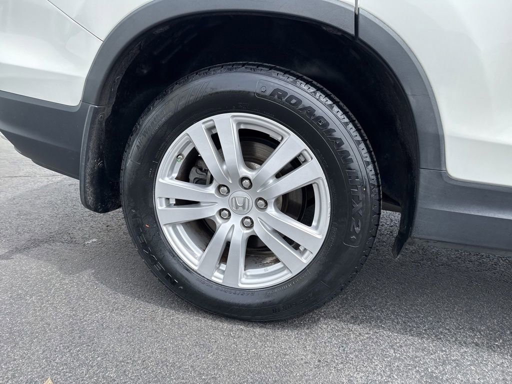 Used 2017 Honda Pilot LX image 9