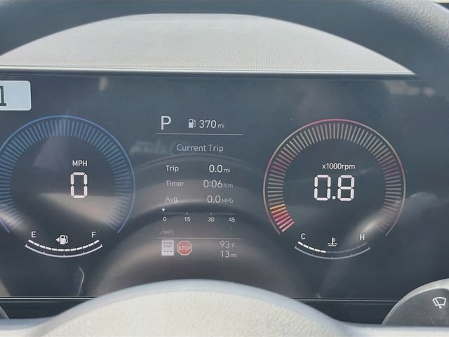 New 2027 Hyundai Kona SE FWD image 12