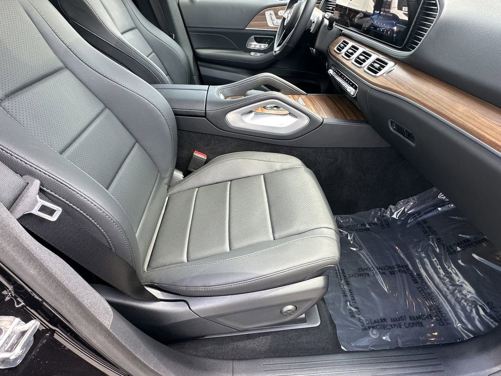 Certified 2025 Mercedes-Benz GLE 450 4MATIC image 15