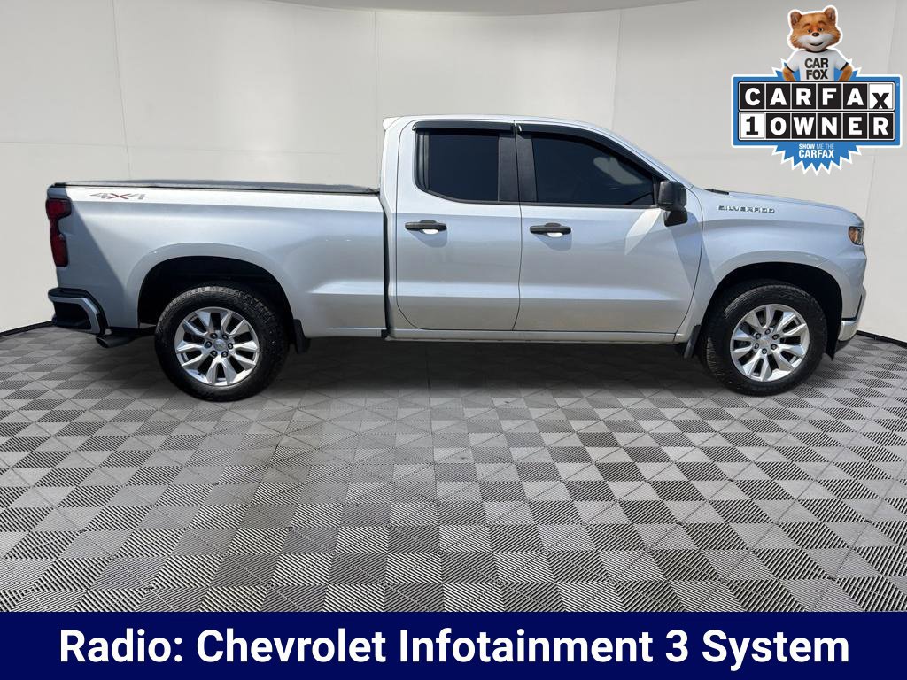 Used 2020 Chevrolet Silverado 1500 Custom w/ Custom Value Package AWD/4WD image 8