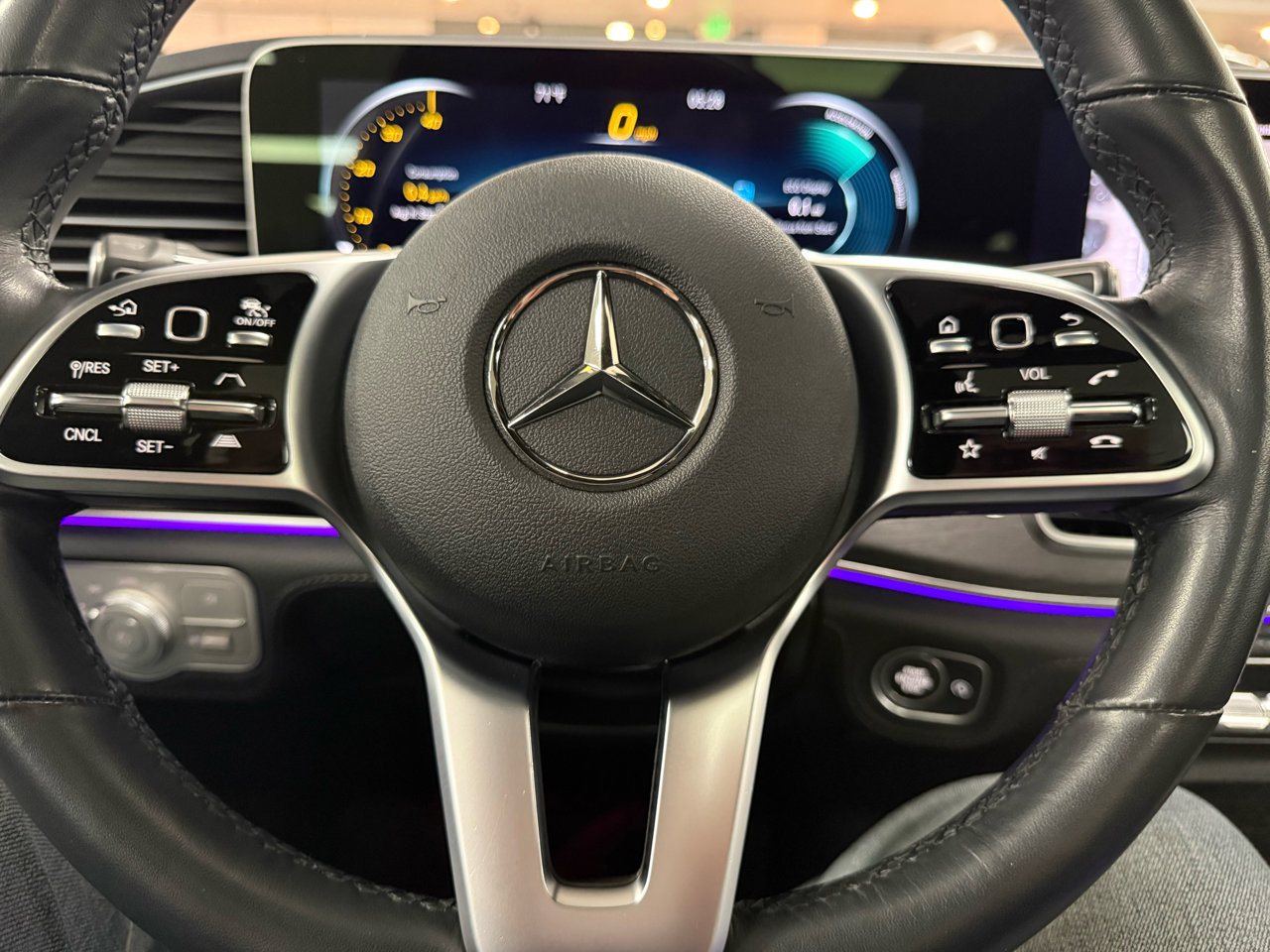 Used 2022 Mercedes-Benz GLS 450 4MATIC image 18