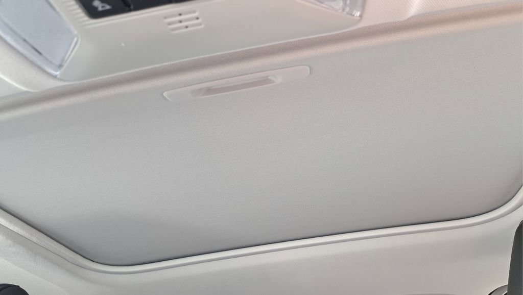 Used 2023 Toyota RAV4 XLE Premium image 20