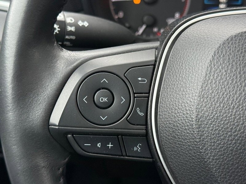 Used 2024 Toyota Corolla Cross LE image 20