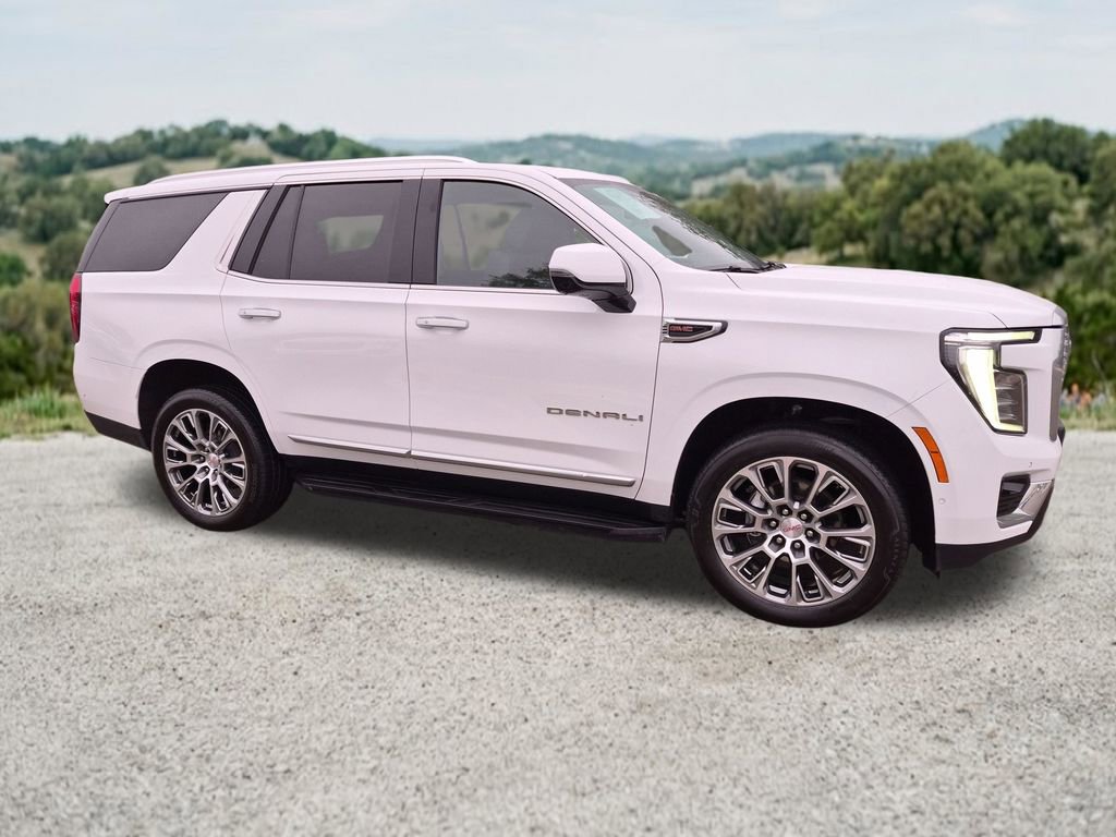 Used 2025 GMC Yukon Denali AWD/4WD image 12