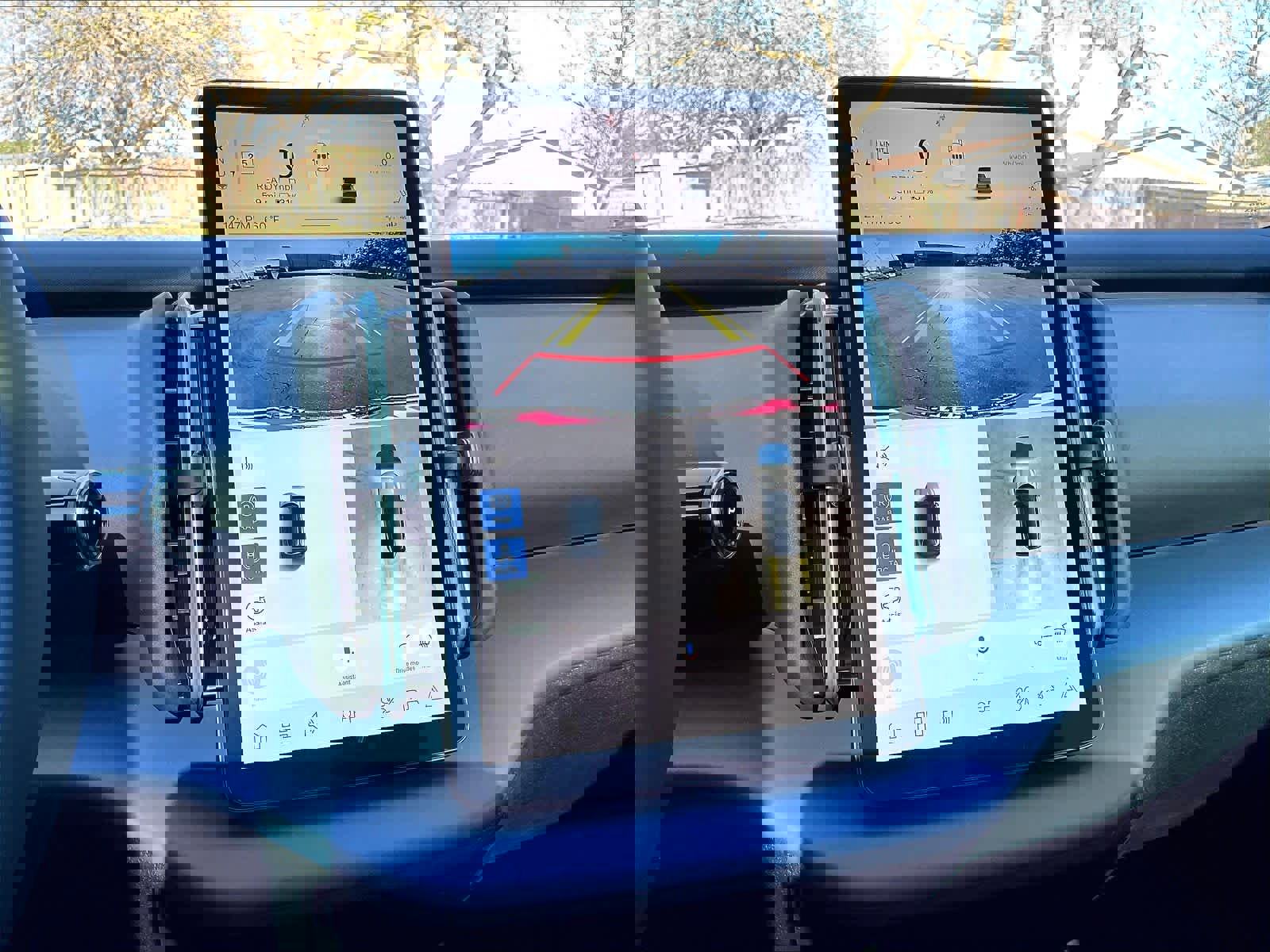 New 2026 Volvo EX30 Ultra w/ Protection Package Premier image 20