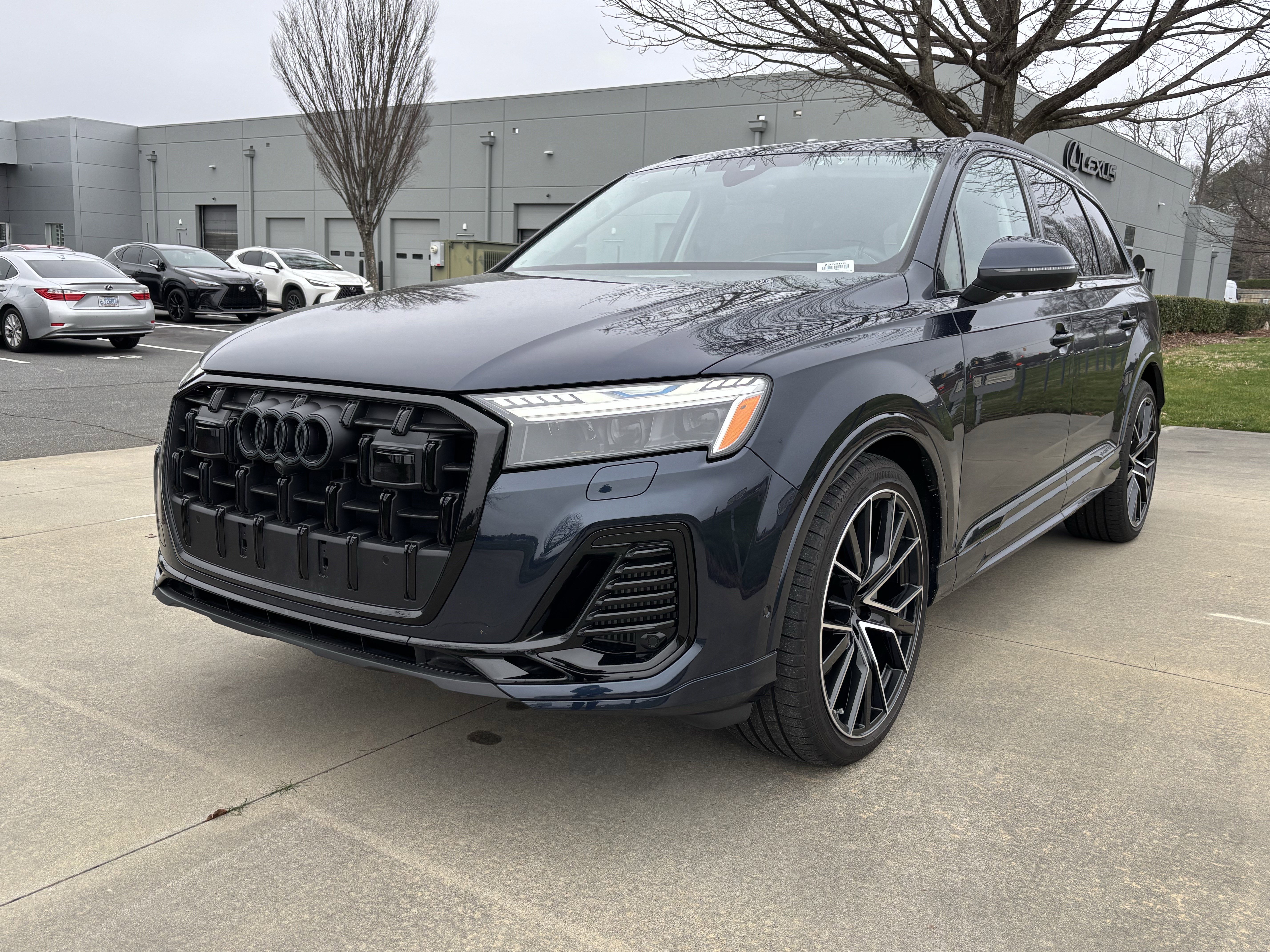 Used 2025 Audi Q7 3.0T Prestige w/ Prestige Package image 5